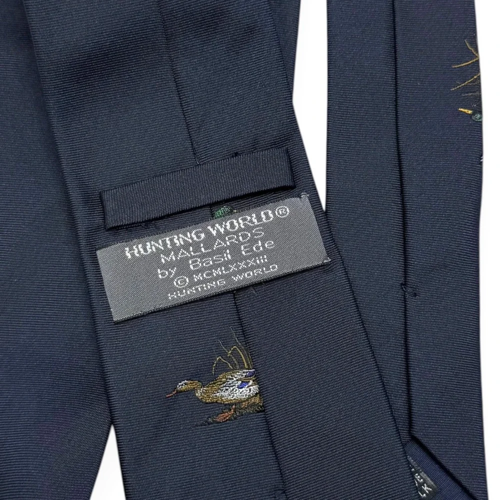 Hunting World vtg 80s